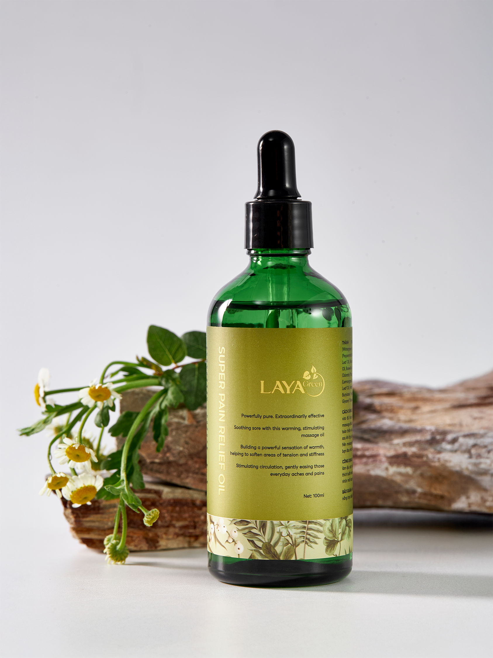 Dầu Massage Giảm Đau - Laya Green Halal Super Pain Relife Oil Tăng Đề Kháng Giảm Đau 100ML